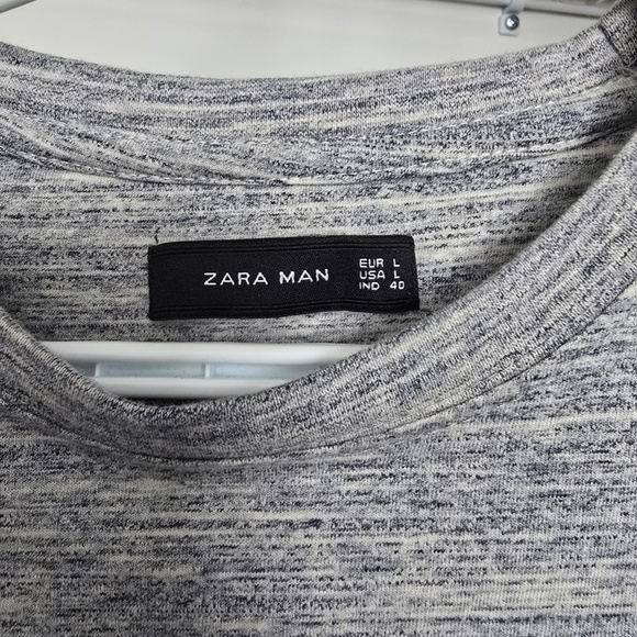 ZARA MAN TEE - Picture 3 of 3